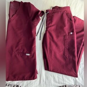 Used Burgundy Figs Scrub Set